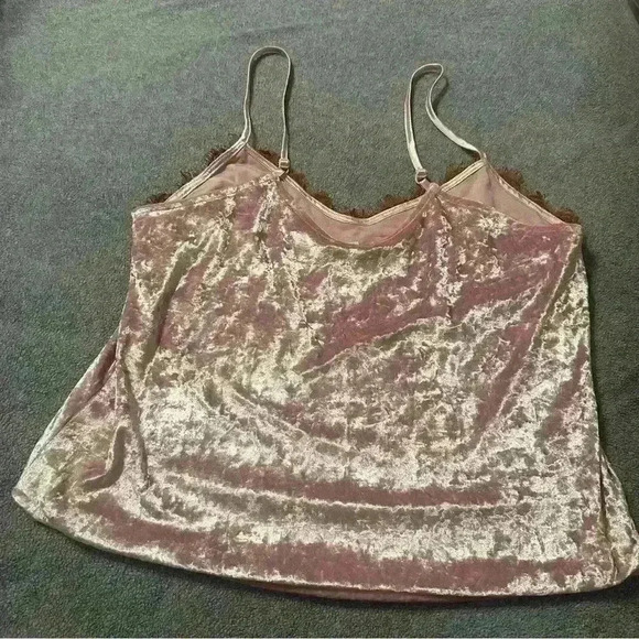 M Pink velvet with lace Deane camo fall, concert, boho - Picture 3 of 3